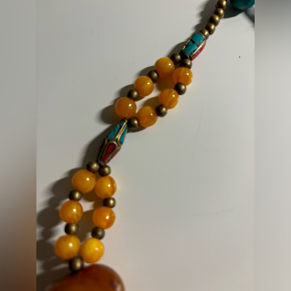 Gorgeous natural copal with metal and stone accents necklace. 22” - Picture 2 of 7